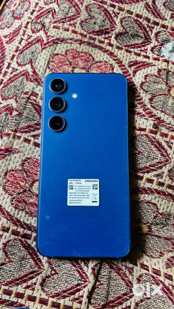 Samsung s24 128 gb 6 month warranty