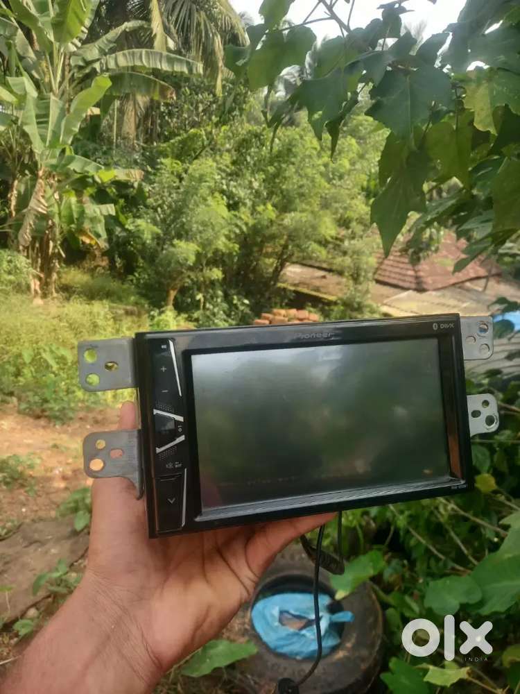 Urgent for sale Pioneer Touch screen music system