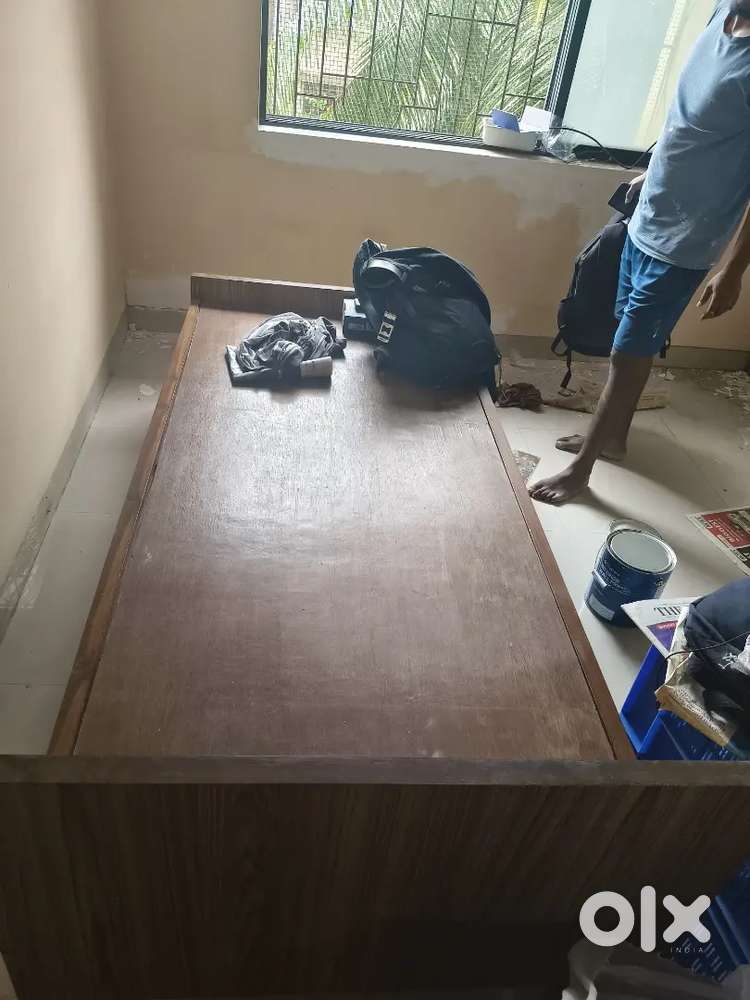 Single bed