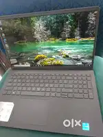 dell 12th gen i3 laptop/SSD 512GB/8GB RAM/graphic 2GB/15.6 inch