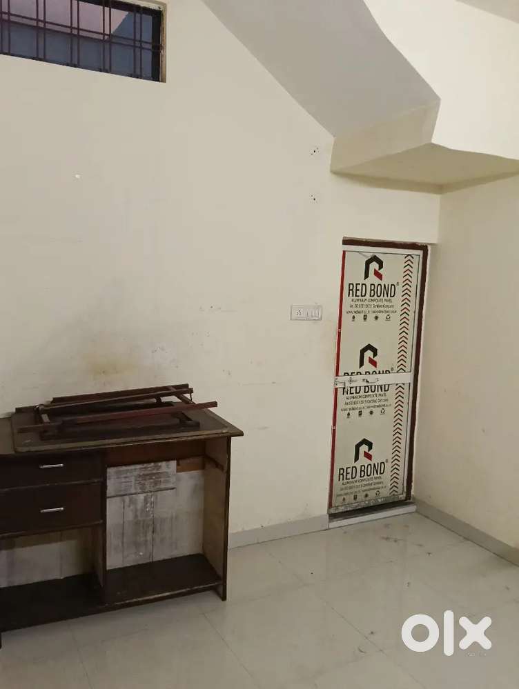 Pushpa Vihar colony near zindal hospital ke pass Ayodhya bypass road