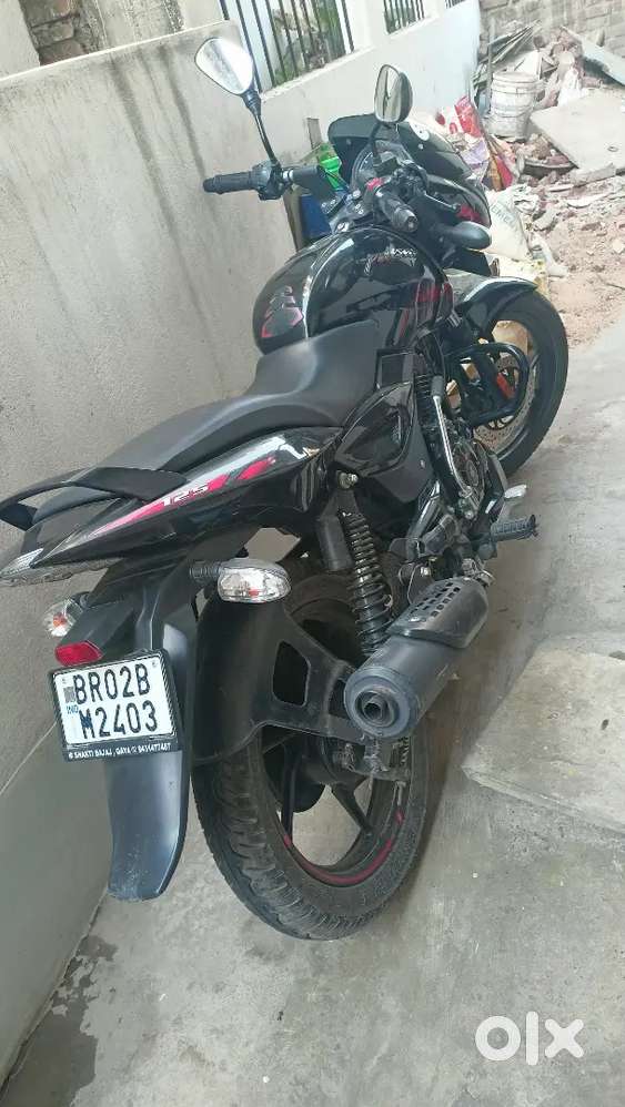 Pulsar 125