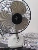 New Crompton table fan good working condition