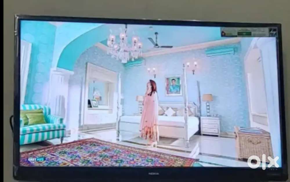 Nokia 32led smart tv. Ans androiremote. Wall mount  available  tv