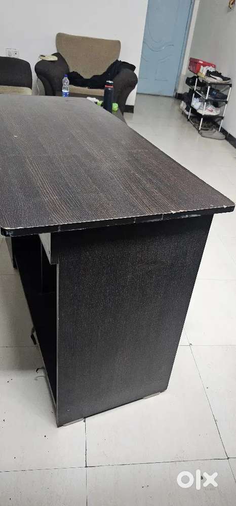 Computer Table