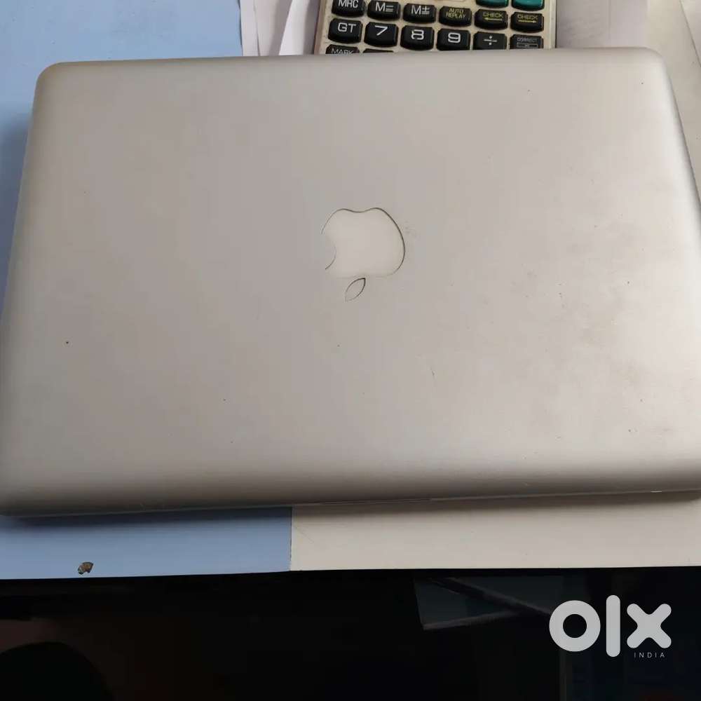 MacBook pro8