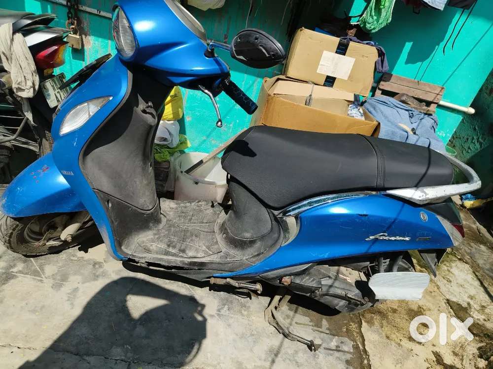 YAMAHA Fascino