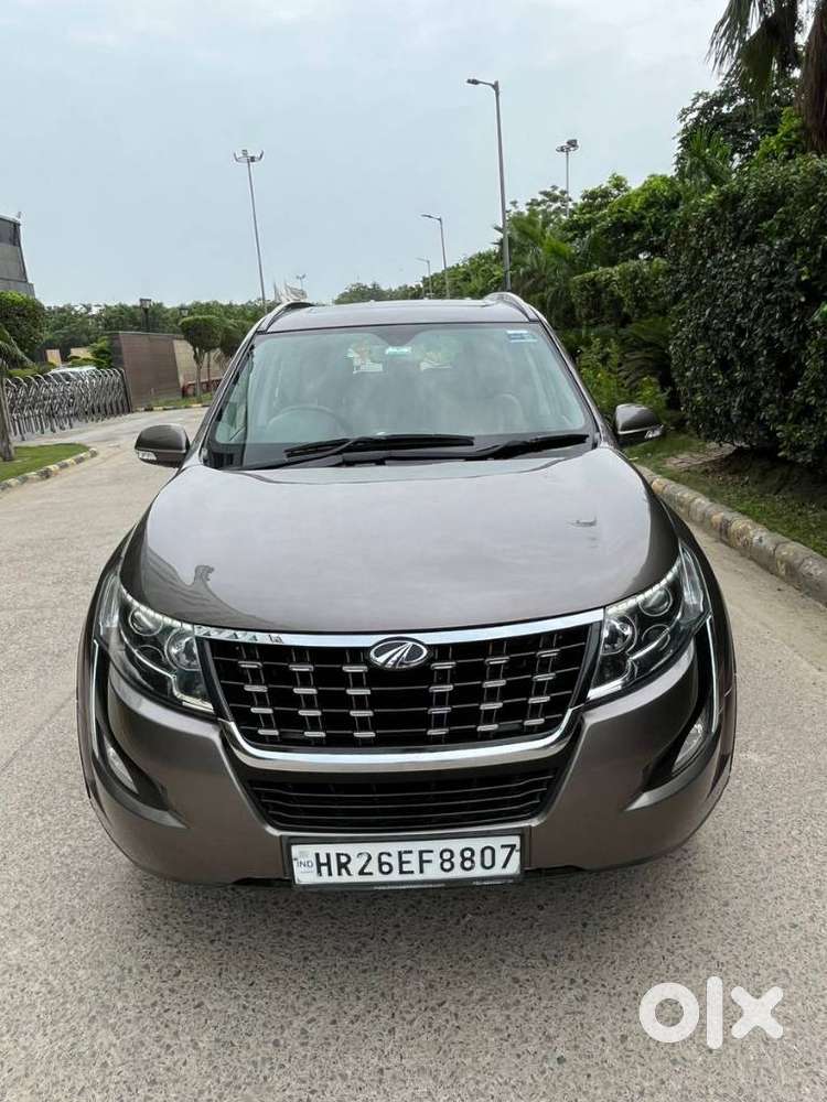 Mahindra XUV500 W11 AT, 2019, Diesel