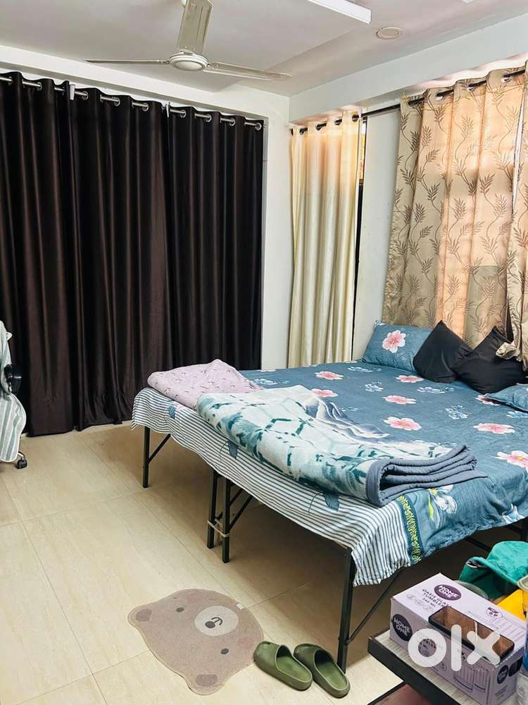 Indipendent flat for boys