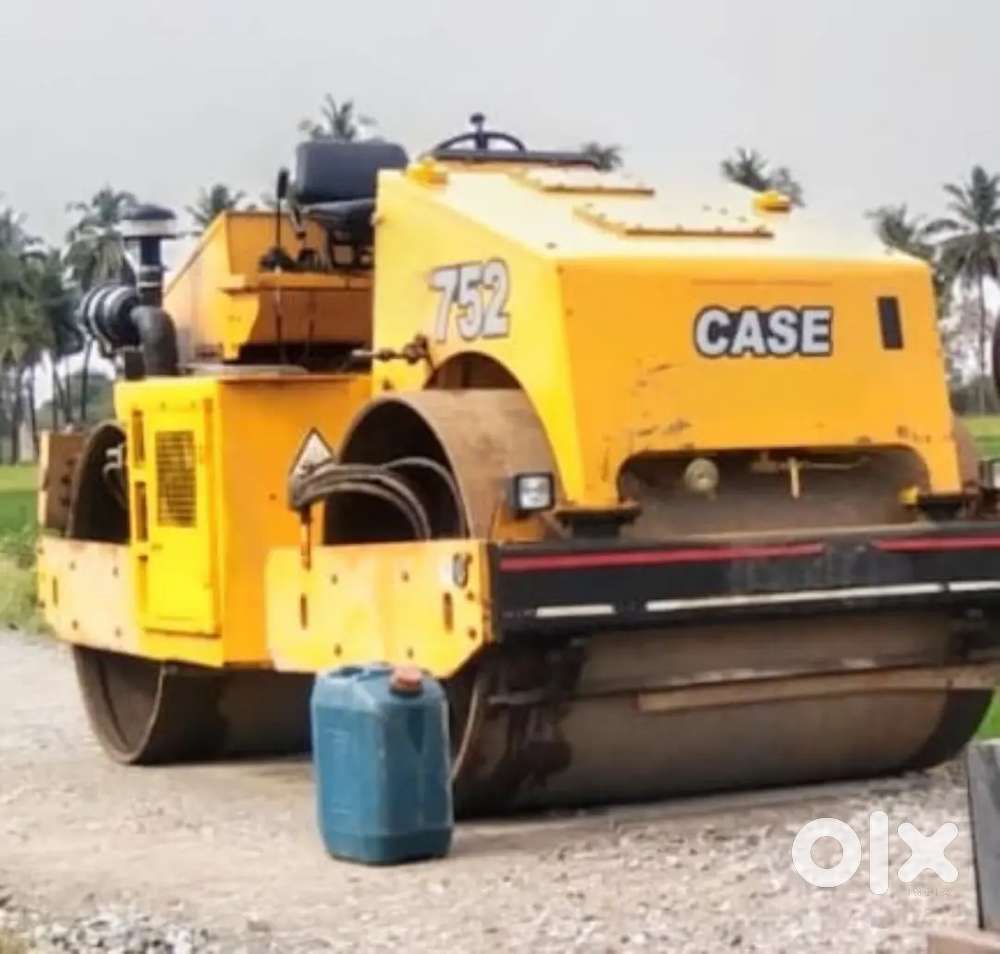 Double drum road roller ( L&T case 752 ) tandem roller