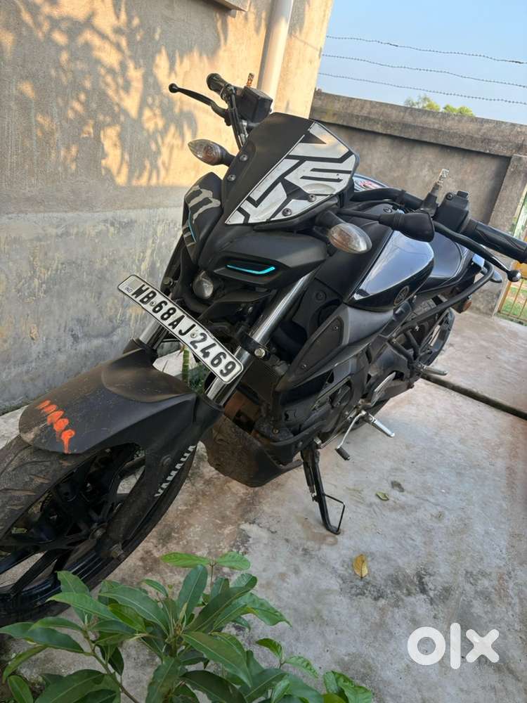 Yamaha Mt 15 Bs6 Full black Abs