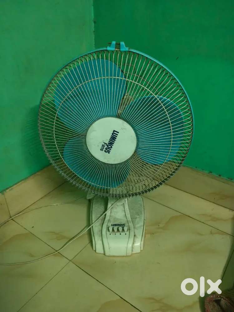 Table Fan in good condition