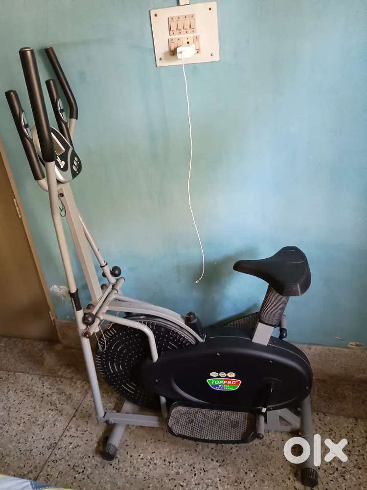 TOP PRO ORBITREC TP-2000 Elliptical Cross Trainer - Full Body Workout!