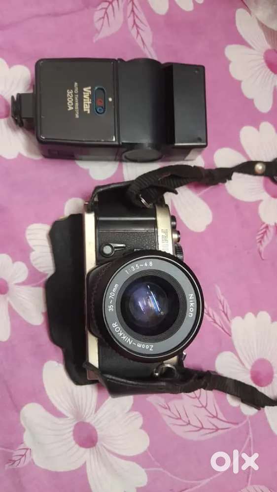 Nikon FM 10 Camera selling