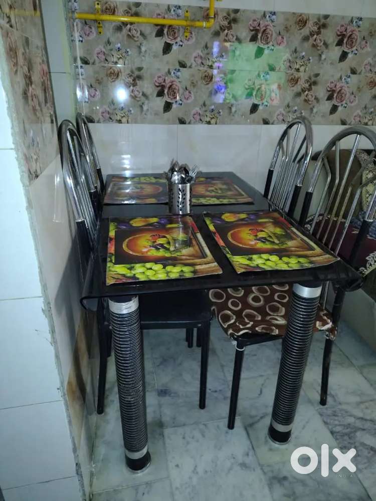 Dinning table