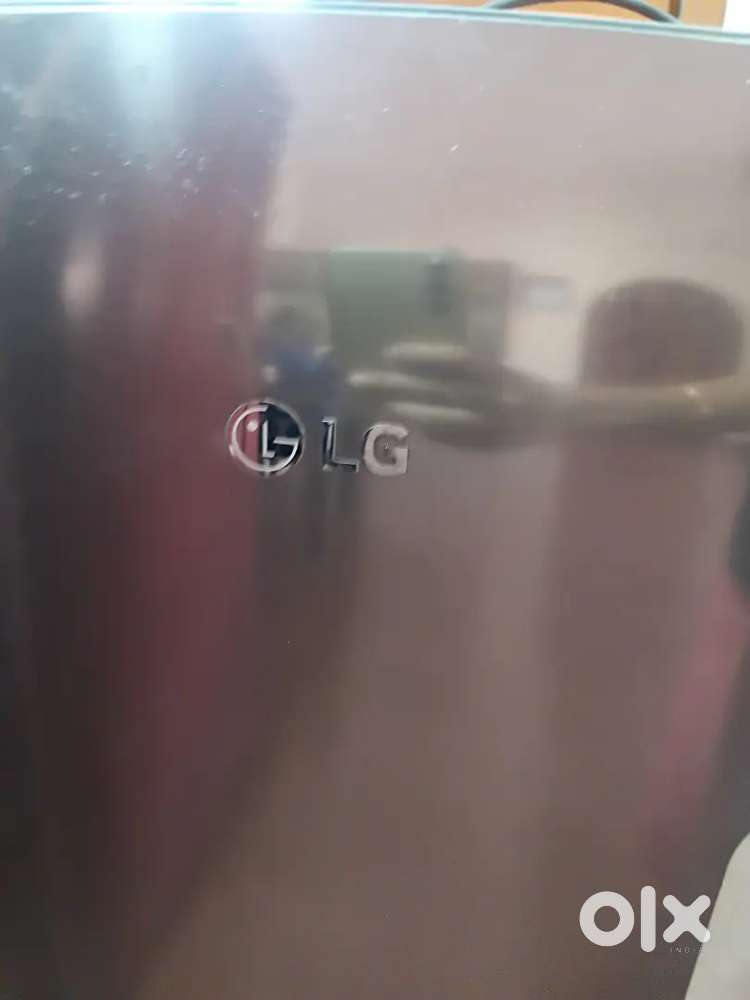 Lg fridge 183 ltr