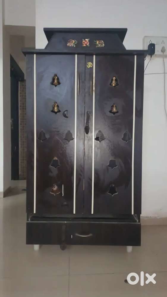 Wooden Pooja Shelf 5.5 ft tall FOR SALE