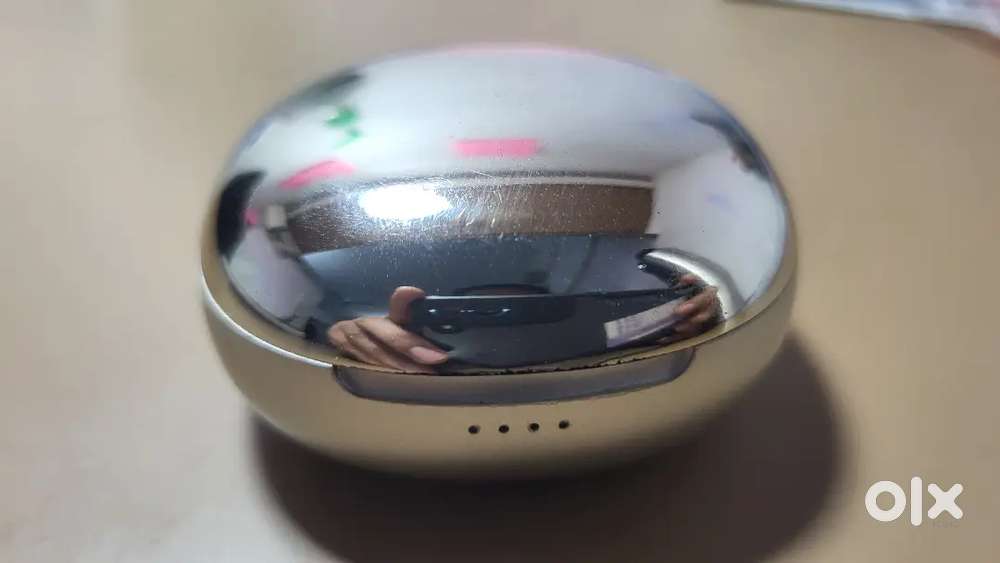 Mivi SuperPods Halo Earbuds