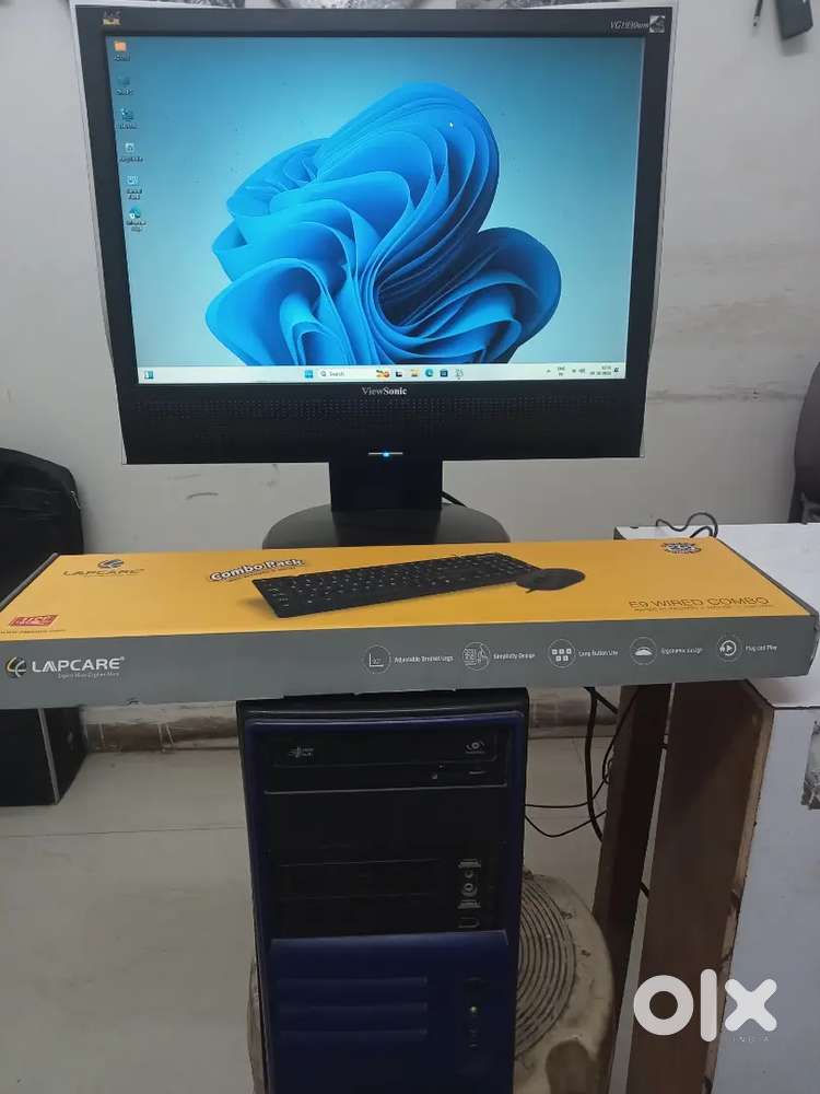 Desktop Computer Win 11 Pro Activated