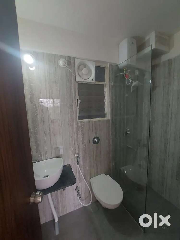 2 bhk semi furnished flat for rent Hermosa casa society