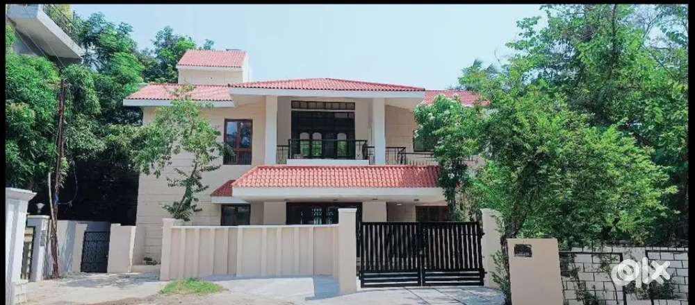 INDEPENDENT COMMERCIAL BUILDING FOR RENT IN BANJARA HILLS