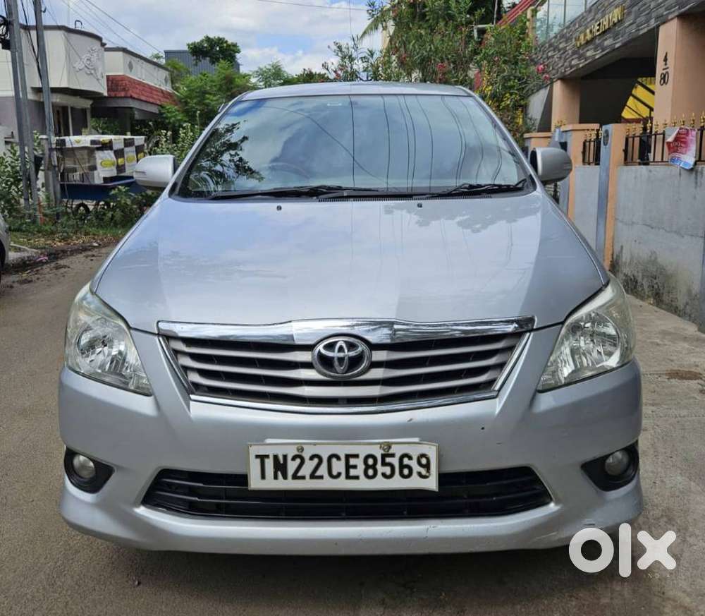 Toyota Innova 2.5 V 7 STR, 2012, Diesel