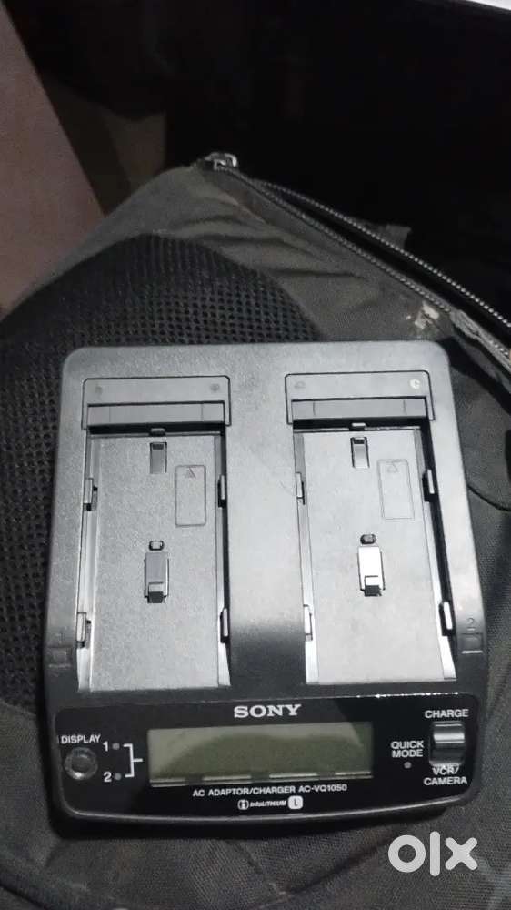 Sony Original Charger for NP Series Batteries