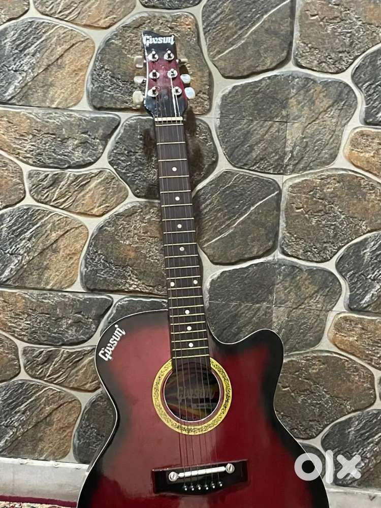 Givsun Acoustic Guitar – Excellent Condition  Great Sound