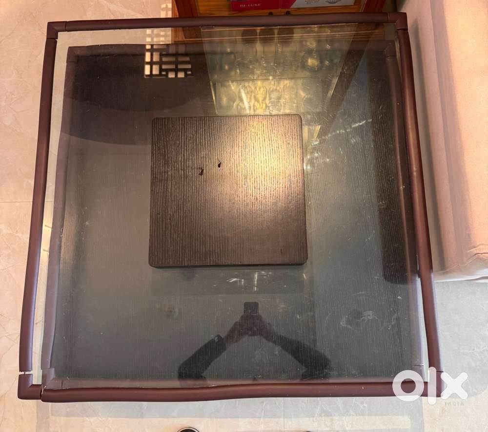 Floating Square Center Table with dual capacity