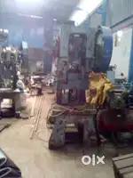 Punching Power Press Machine M1tr Milling Lathe Surface Radial Drill