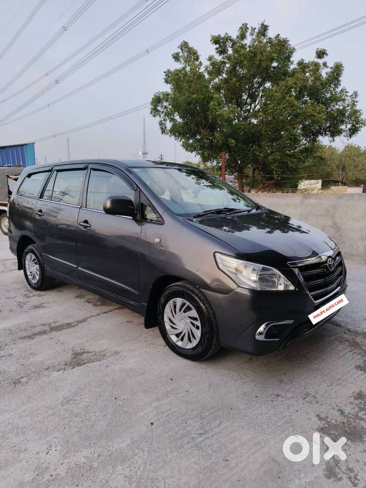 Toyota Innova 2.5G Diesel (2015) - Excellent Condition  Family Car