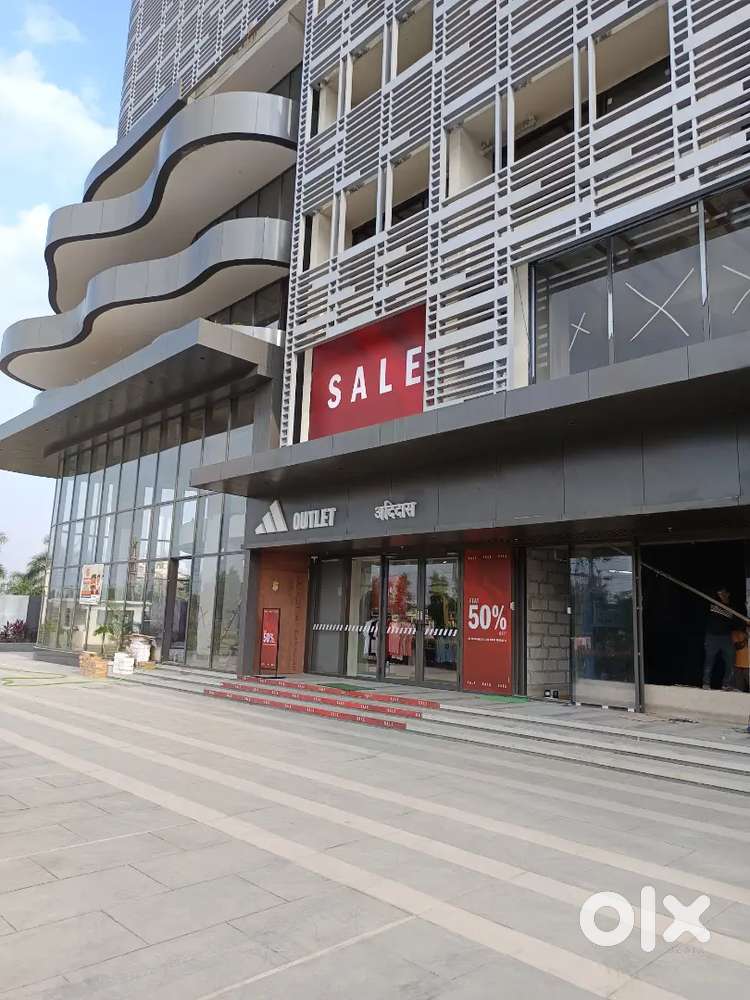 370 SQFT Premium Office For Sell On Highway Ring Road No 1