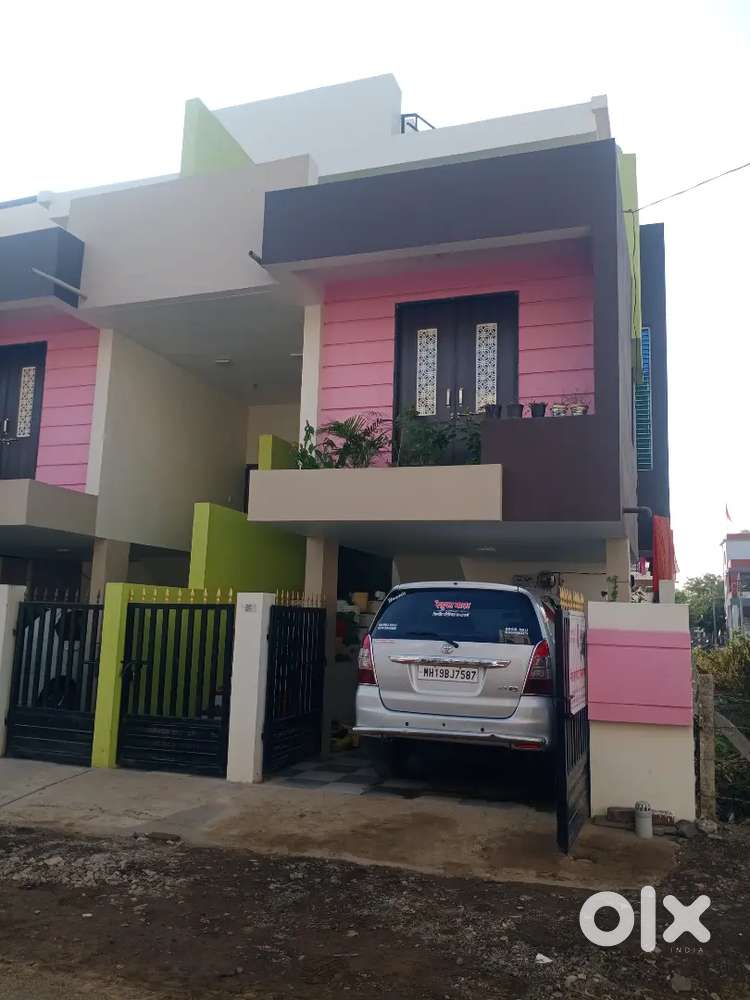 Twinbanglow for sell