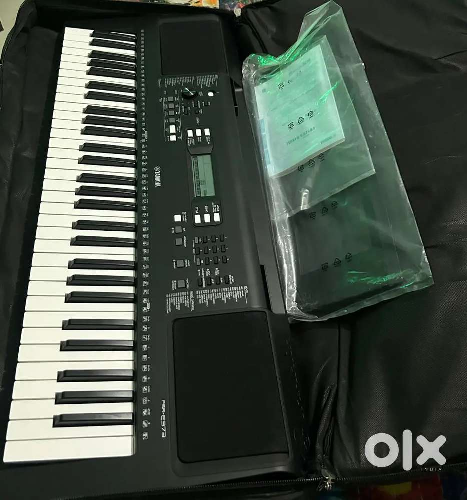 Yamaha PSR E-373
