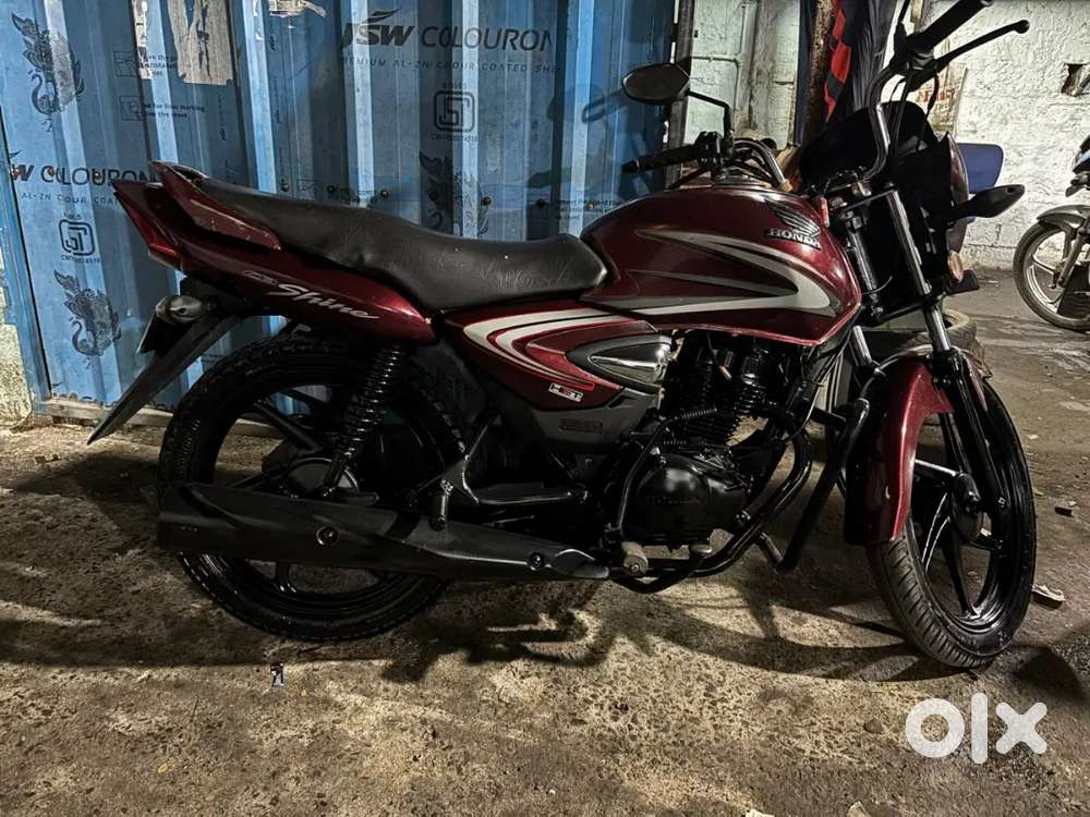 Honda CB shine
