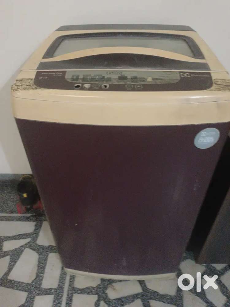 Fully automatic  top loaded washing machine