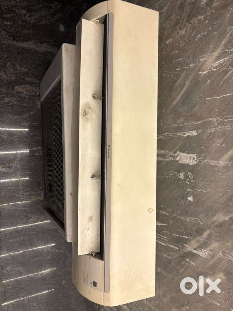 Daikin Split AC