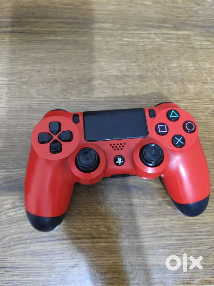 PS4 controller