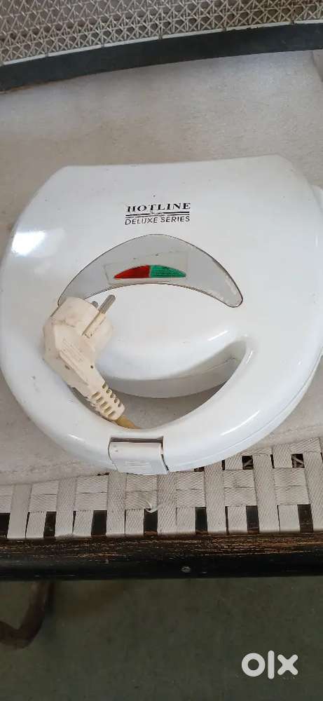 Sandwich grill only ₹600