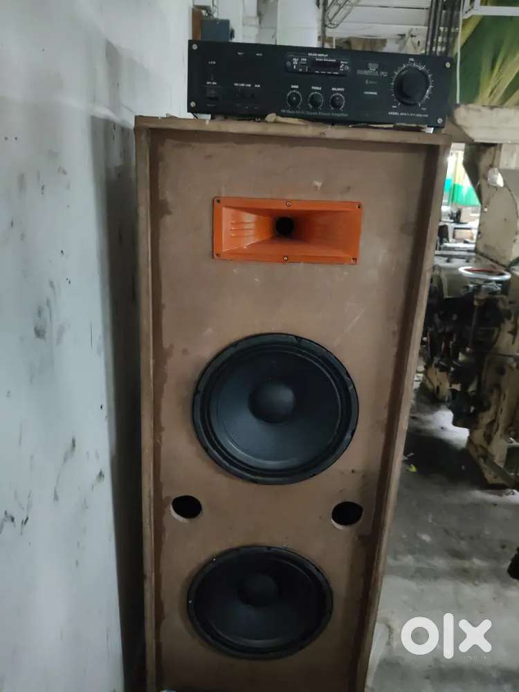 Dual speaker 12 inch 200 wat emplifier 500 wat