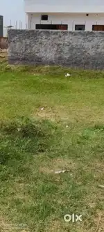 54Gaj plot price 4lac in pooja vihar opp dav riverside school ambala
