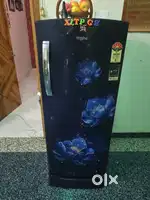 Whirlpool Fridge (215 liter) 5 star