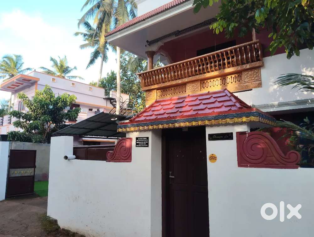 MANSION HOUSE FOR SALE