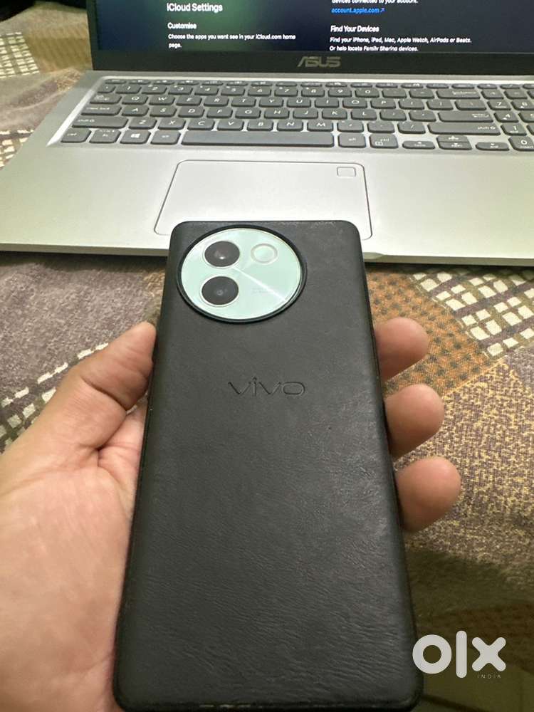 Vivo V30 e mobilrle