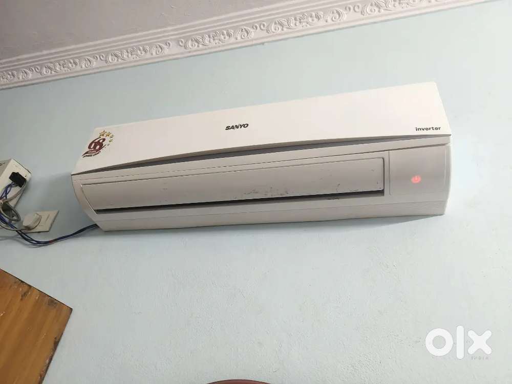 Sanyo split Ac