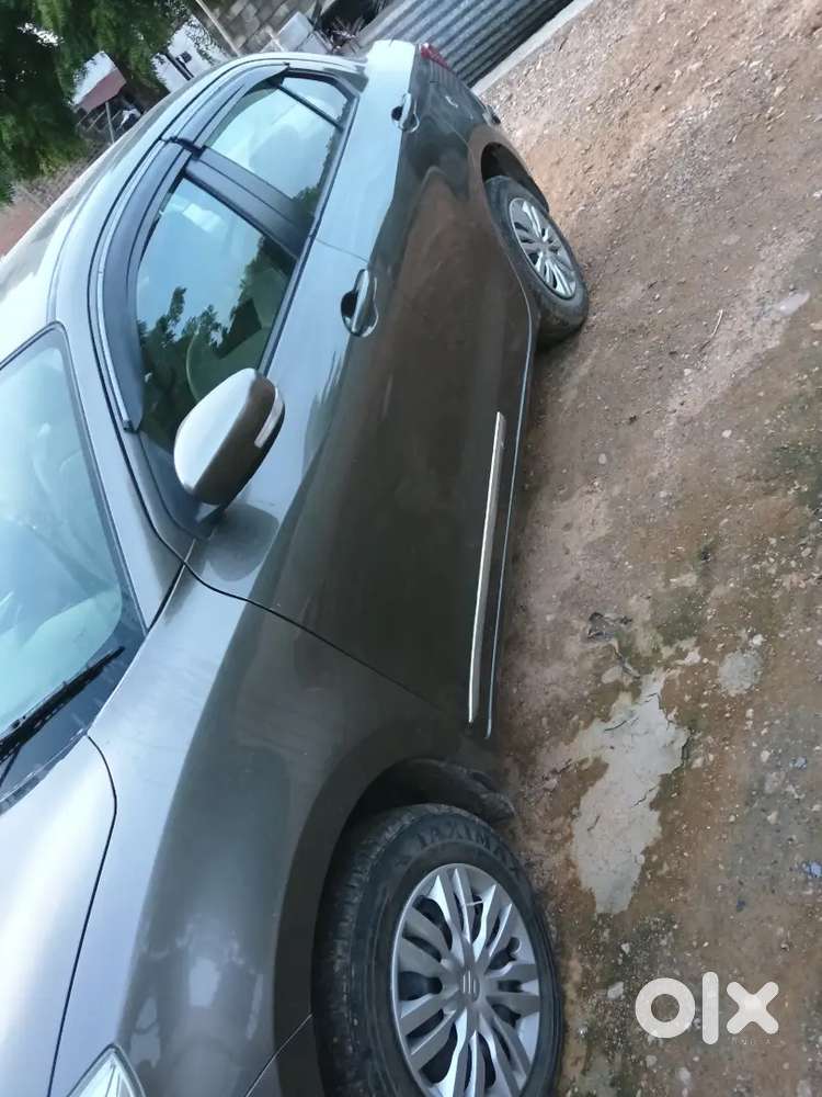 Maruti Suzuki Dzire 2021 Petrol 82808 Km Driven