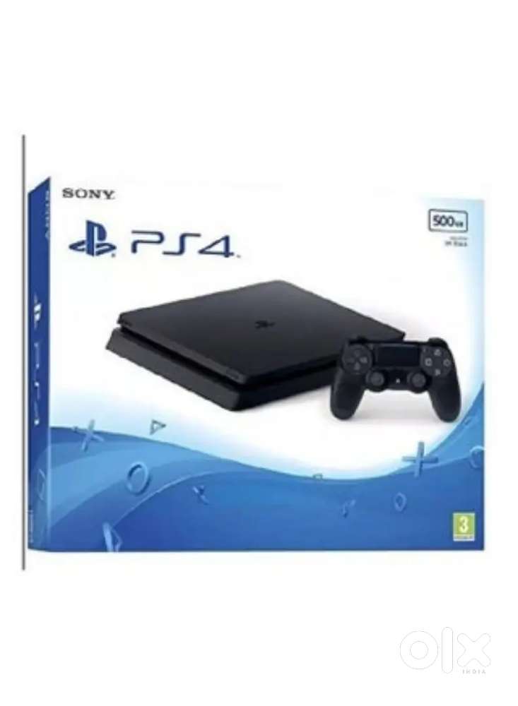 Ps4 with 2 controllers and some extra games