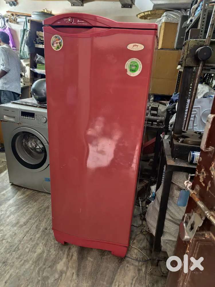 Single door fridge