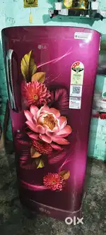 LG fridge good condition