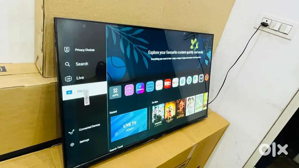 43inch smart led tv brand new qled model with 1 year warranty